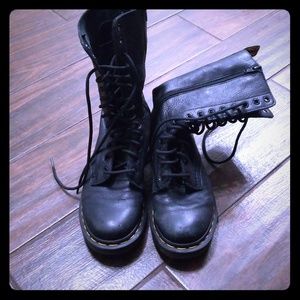 Soft Leather Doc Marten 1899s
